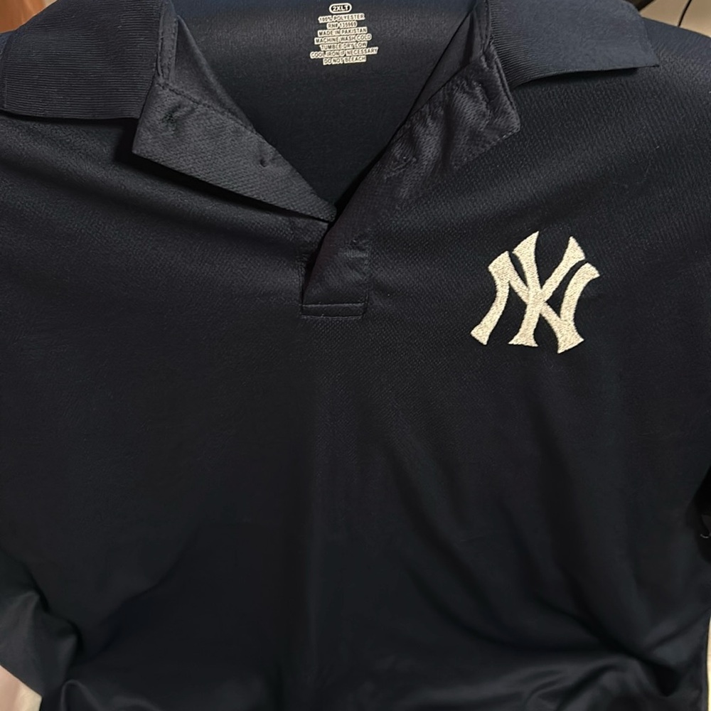 Navy blue New York Yankees golf shirt polo shirt